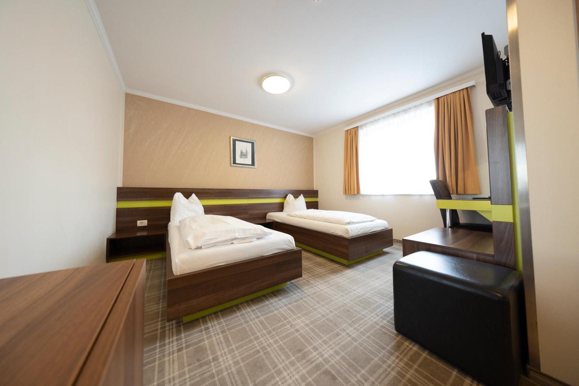 Primus Hotel & Apartments Vienna Exterior photo